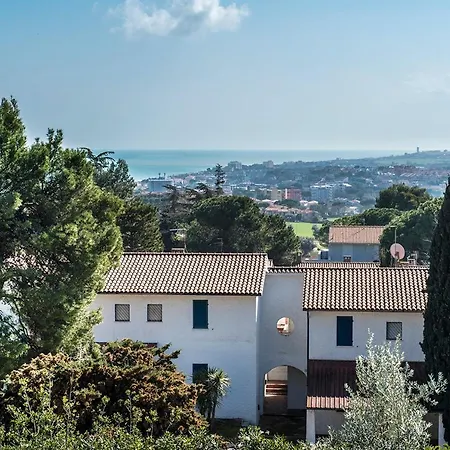 N116 - Numana, Quadrilocale Con Meravigliosa Vista Mare Διαμέρισμα
